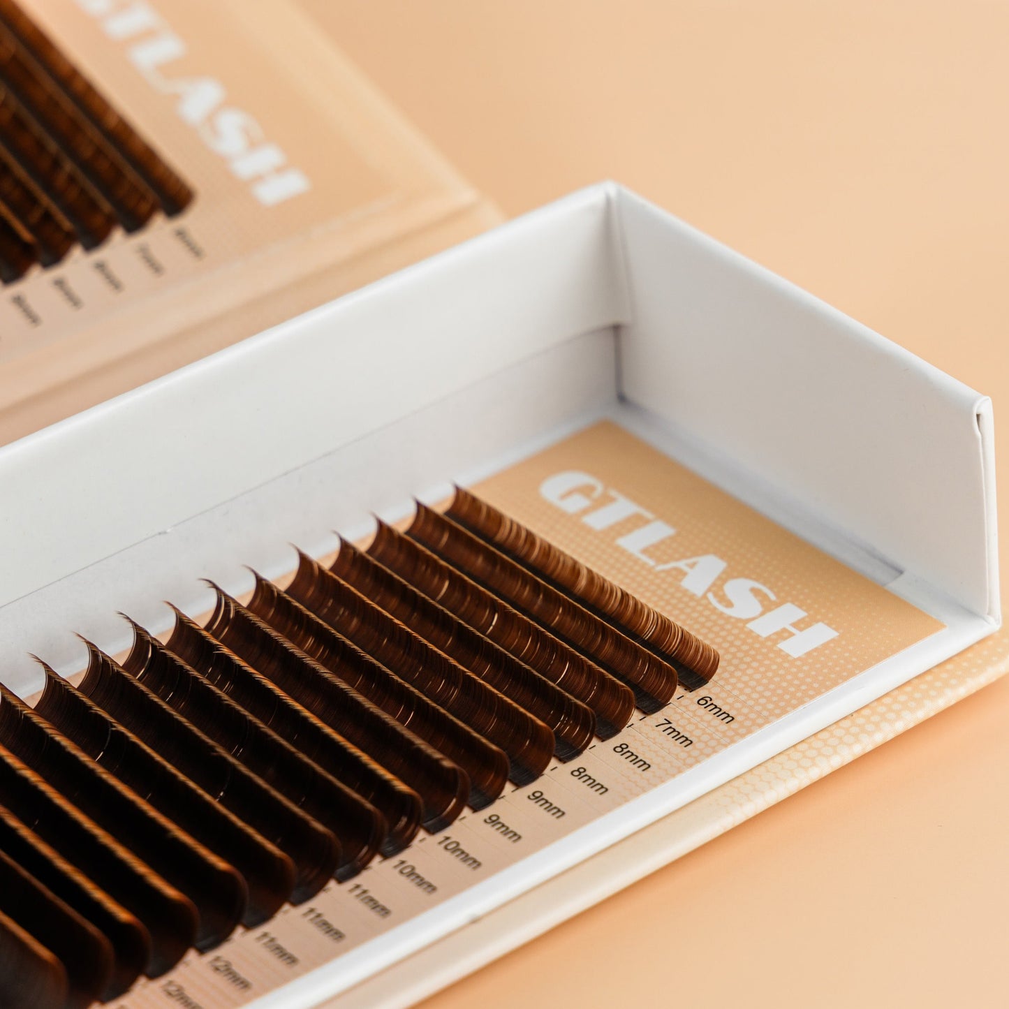 NEW Brown Ellipse Pro Lashes [.20]